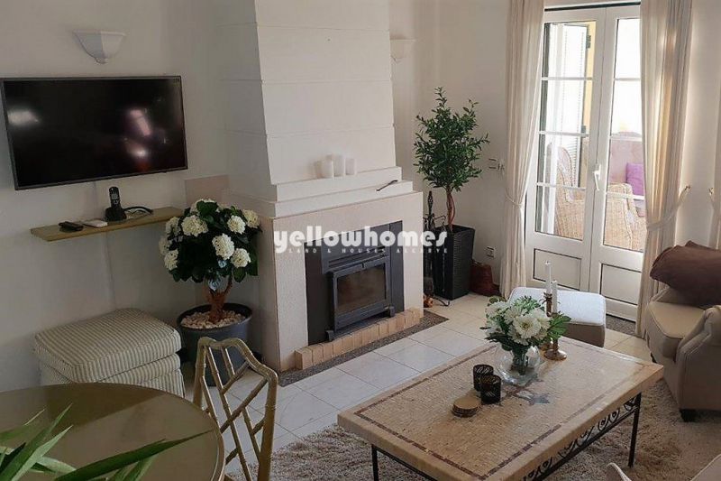 Maravilhoso apartamento T1 bum condomínio de golfe perto do Carvoeiro